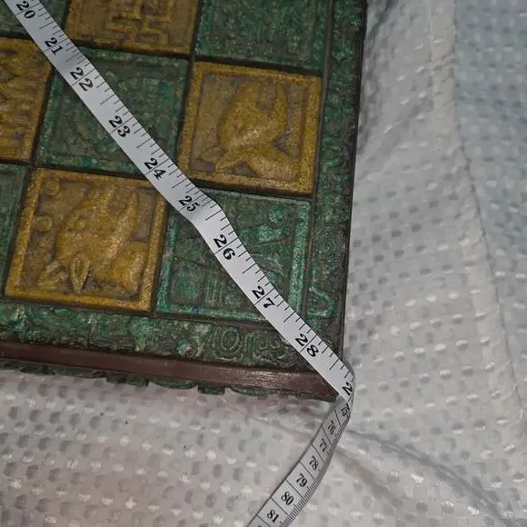 VINTAGE MAYAN VS SPANISH MARBLE CHESS SET IN MARBLE BOXXLARGE